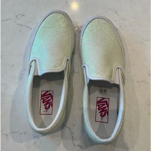VANS GLITTER CLASSIC SLIP-ON SHOE